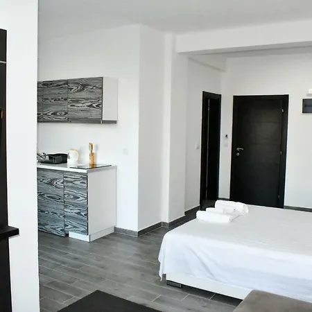 Flo Apartments Ulcinj Exterior photo