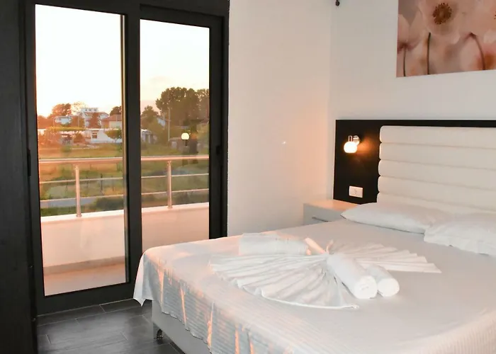 Flo Apartments